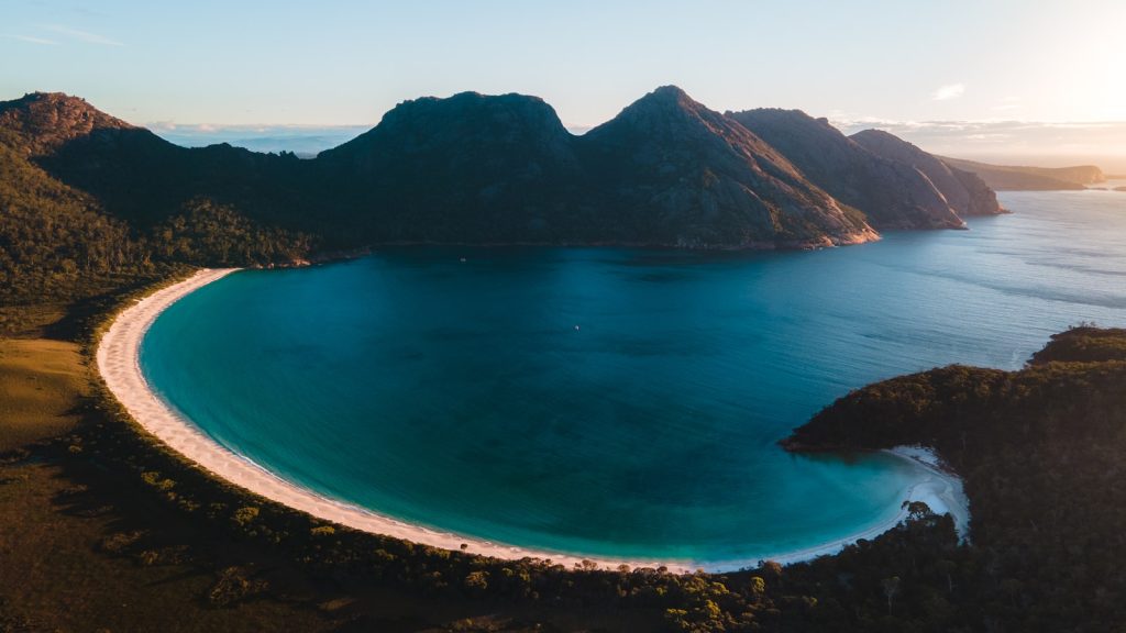 Contact / Book — Komodo All Inclusive Enquiry